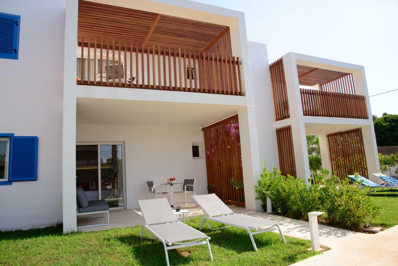 Cala Llenya Resort Ibiza Exterior photo