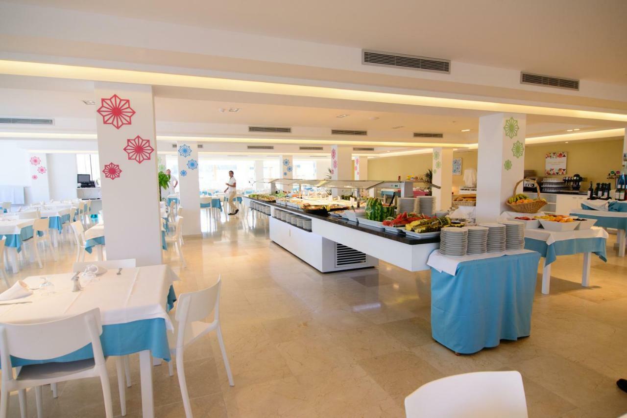 Cala Llenya Resort Ibiza Exterior photo